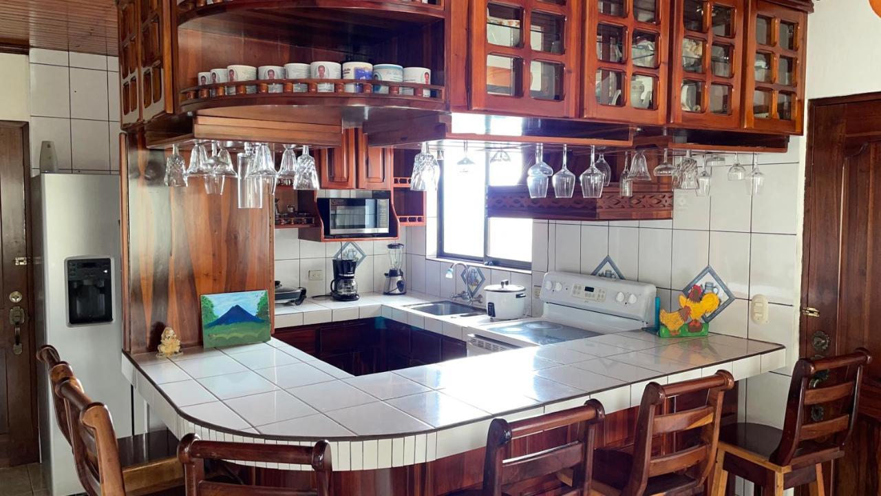 Las Pavitas Cottages La Fortuna Bagian luar foto