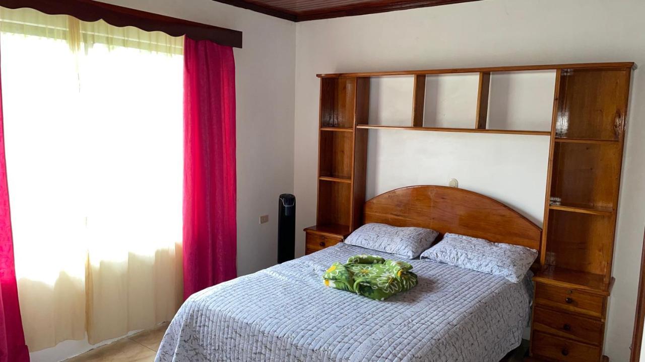 Las Pavitas Cottages La Fortuna Bagian luar foto