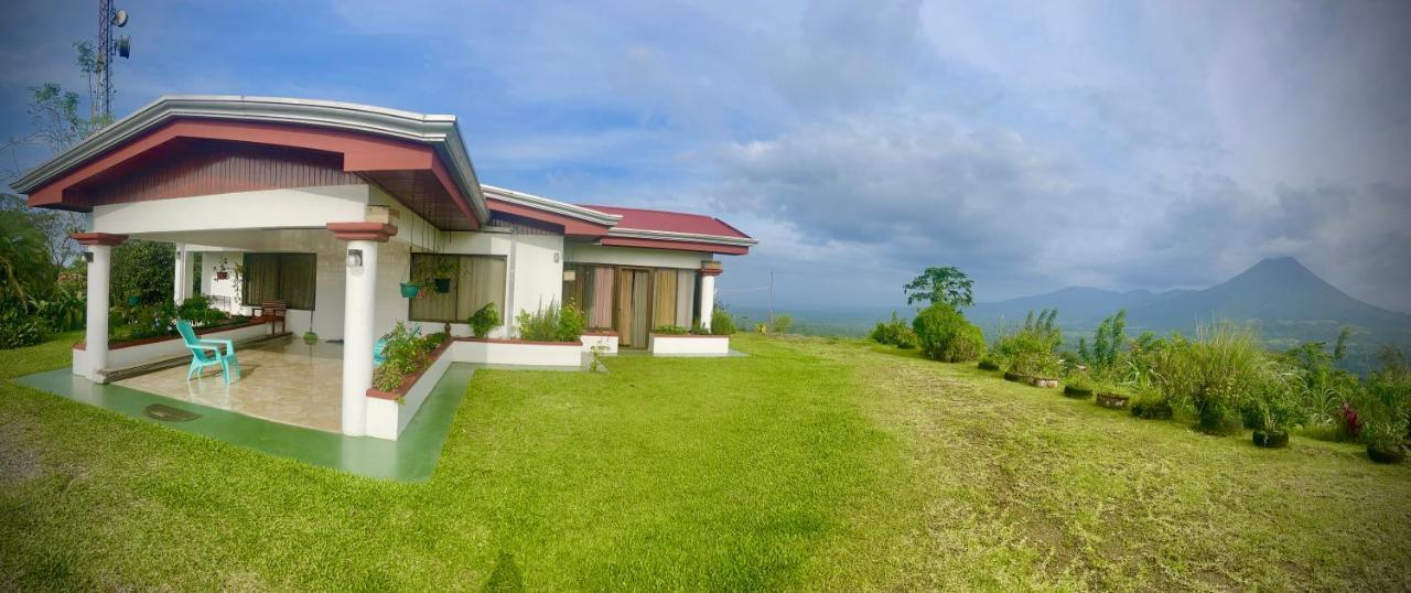 Las Pavitas Cottages La Fortuna Bagian luar foto