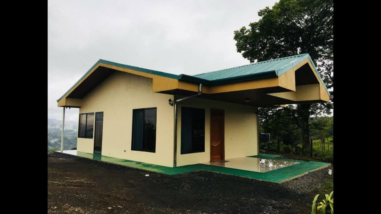 Las Pavitas Cottages La Fortuna Bagian luar foto